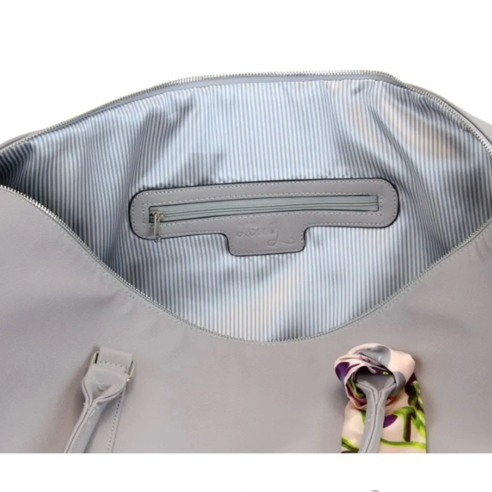 Ms Lovely WEEKENDER DUFFEL BAG WITH SATIN TIE - Picture 2 of 5